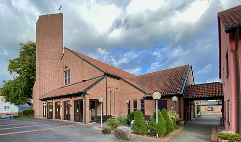 Kath. Kirche St. Maria in Niederdorfelden